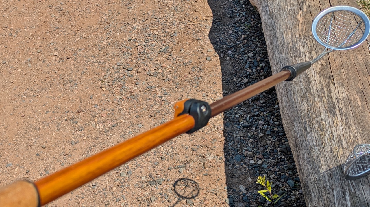 Type of Scoop Used to Pick Up Yooperlite Rocks