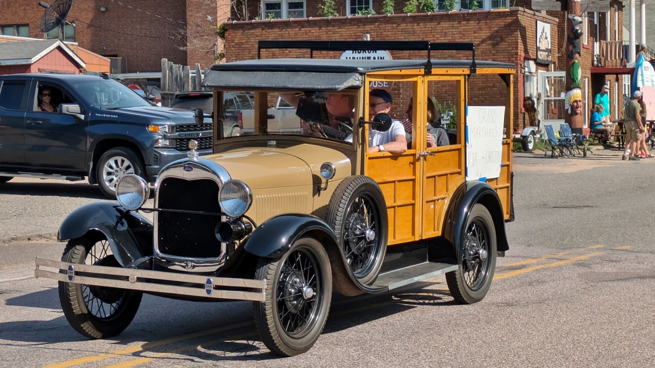 Parade Marshall Rides a Sweet Woodie
