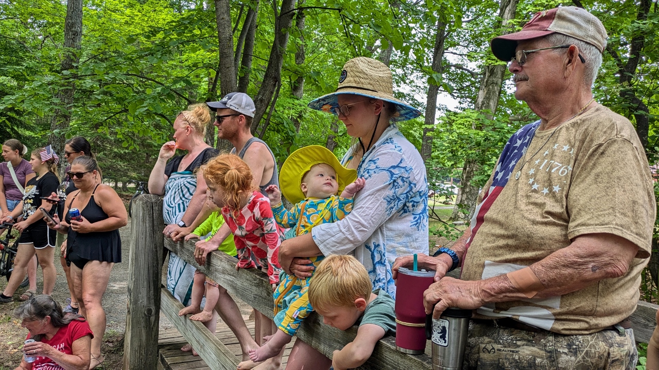 Crowd Cheers on Rubber Ducks