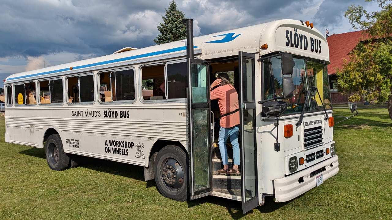 Nonprofit Bus Teaches Woodworking Skills to Kids