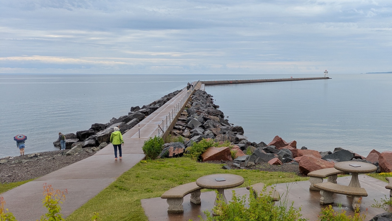 Sandy Walks Out Brighton Beach Breakwater