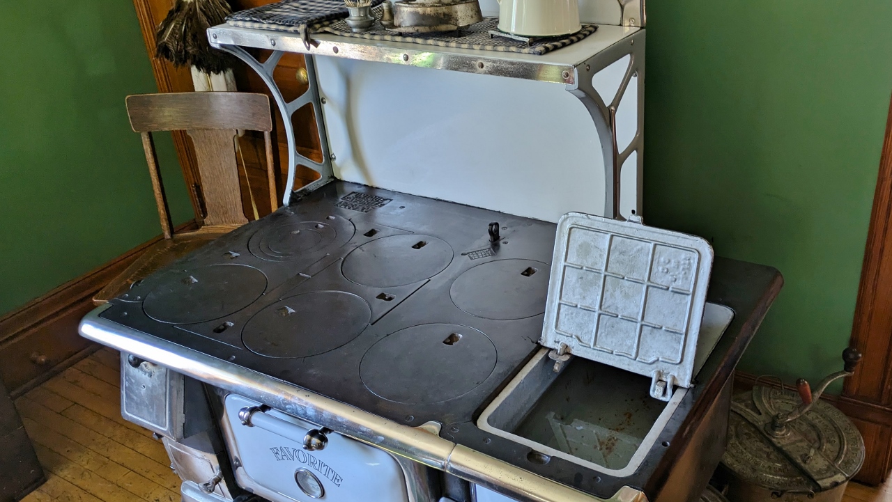 Well in Stove was to Make Hot Water