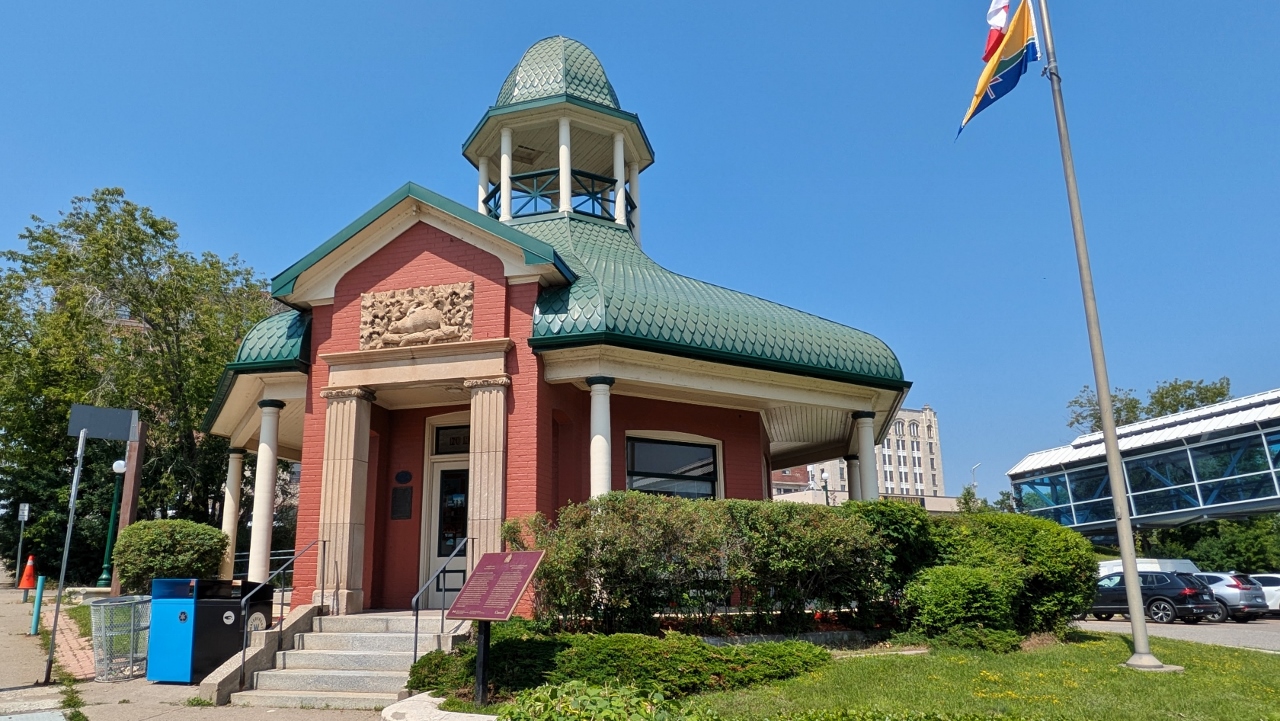 Tourist Pagoda Built in 1909