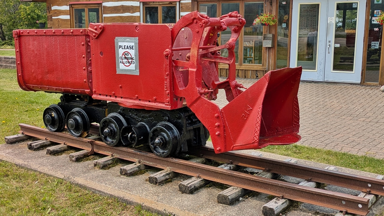 Machine Used to Scoop Up Ore in Hard Rock Mine