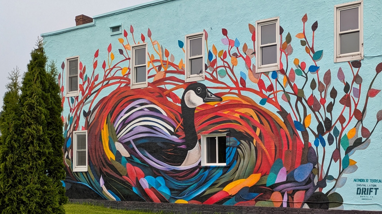 Fittingly, Goose Also Depicted on Mural