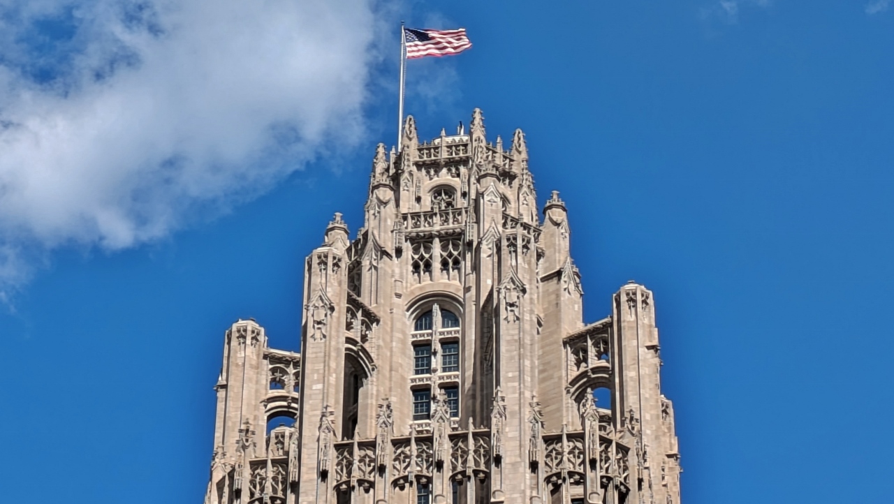 Tribune Tower Features Flying Buttresses