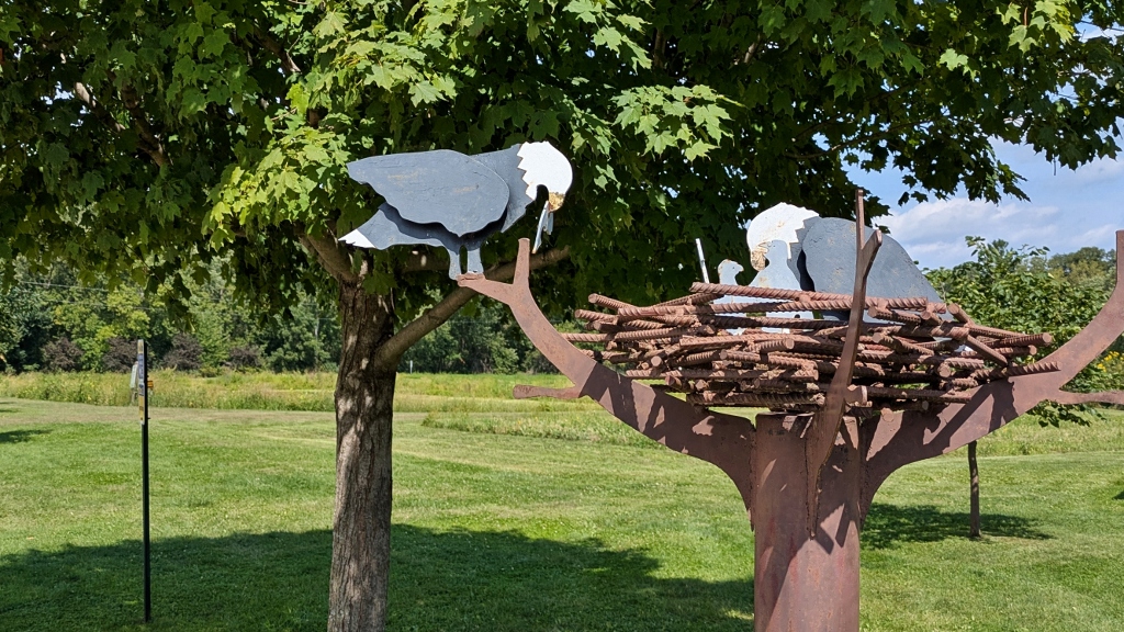 Sculpture Celebrates Nearby Eagles Nest