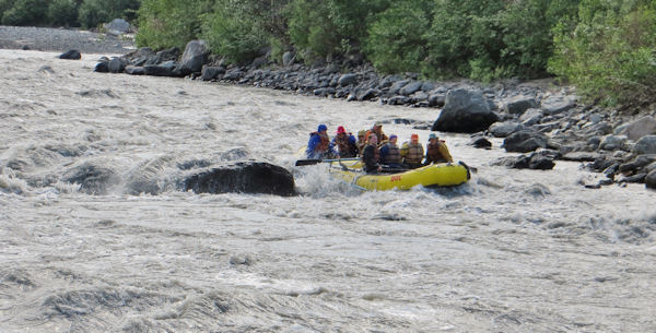 Raft Ride on Nenana River near Denali Entrance