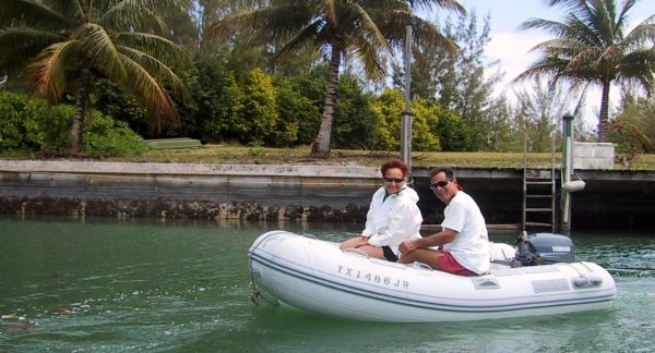 Bob & Bev on a Dinghy Ride Through Treasure Cay Canals